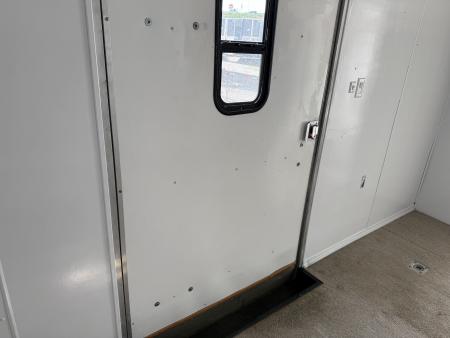 Used 2006 Haulmark 8.5x34 enclosed 3-5200lb axles=15K 7 ft tall Cargo car hauler gooseneck Rear Ramp Trailer