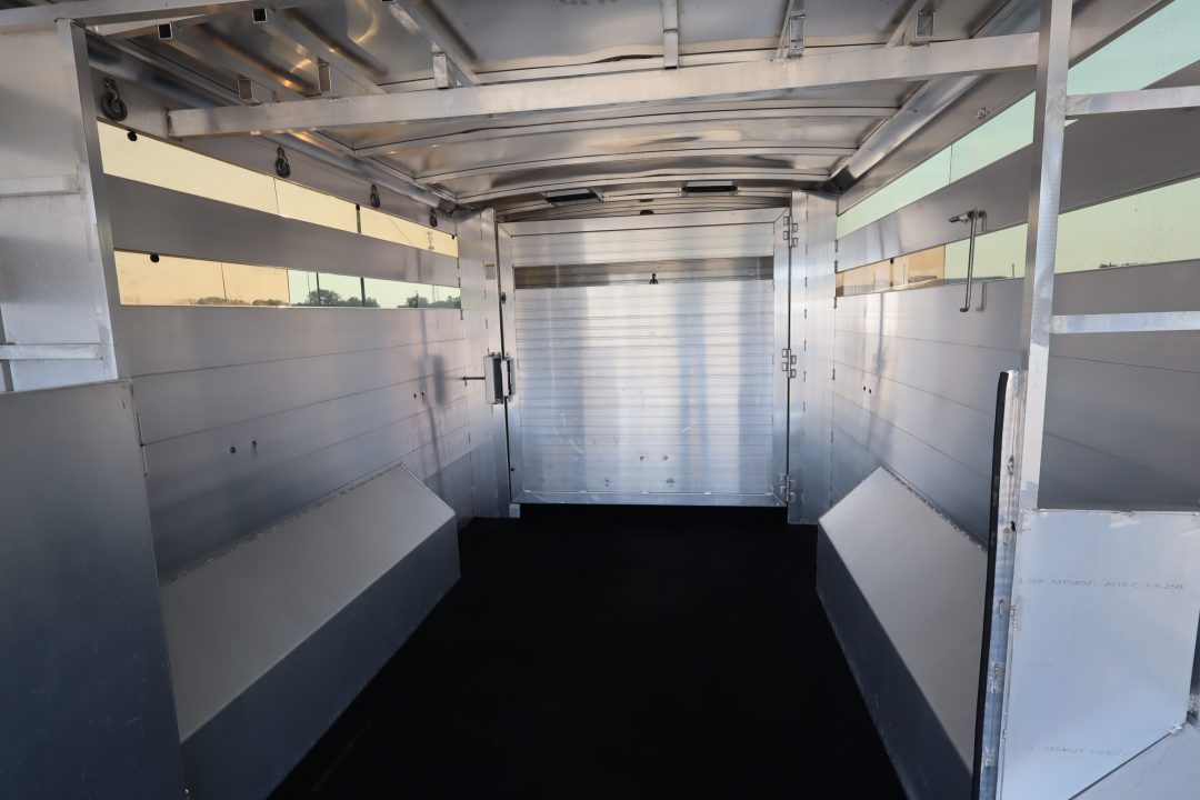 Used 2021 Hillsboro 27' Stock/Combo Horse Trailer