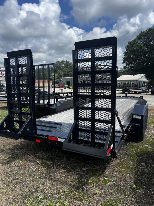 New 2026 Diamond C Trailers 82x20LPX207 Equipment Trailer