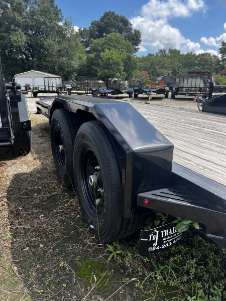 New 2026 Diamond C Trailers 82x20LPX207 Equipment Trailer