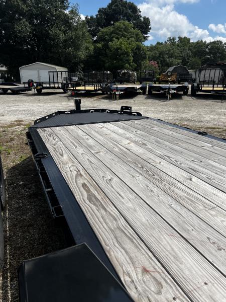 New 2026 Diamond C Trailers 82x20LPX207 Equipment Trailer