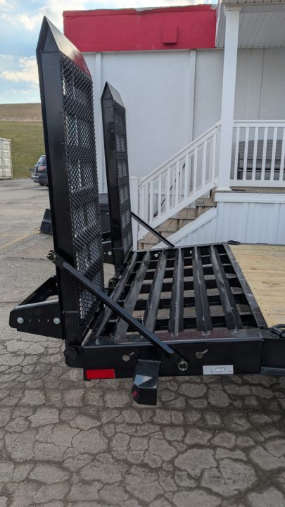 New 2026 CAM Superline 17+3 HD "BEAST" Lo Pro Equipment Hauler (22K!!!)