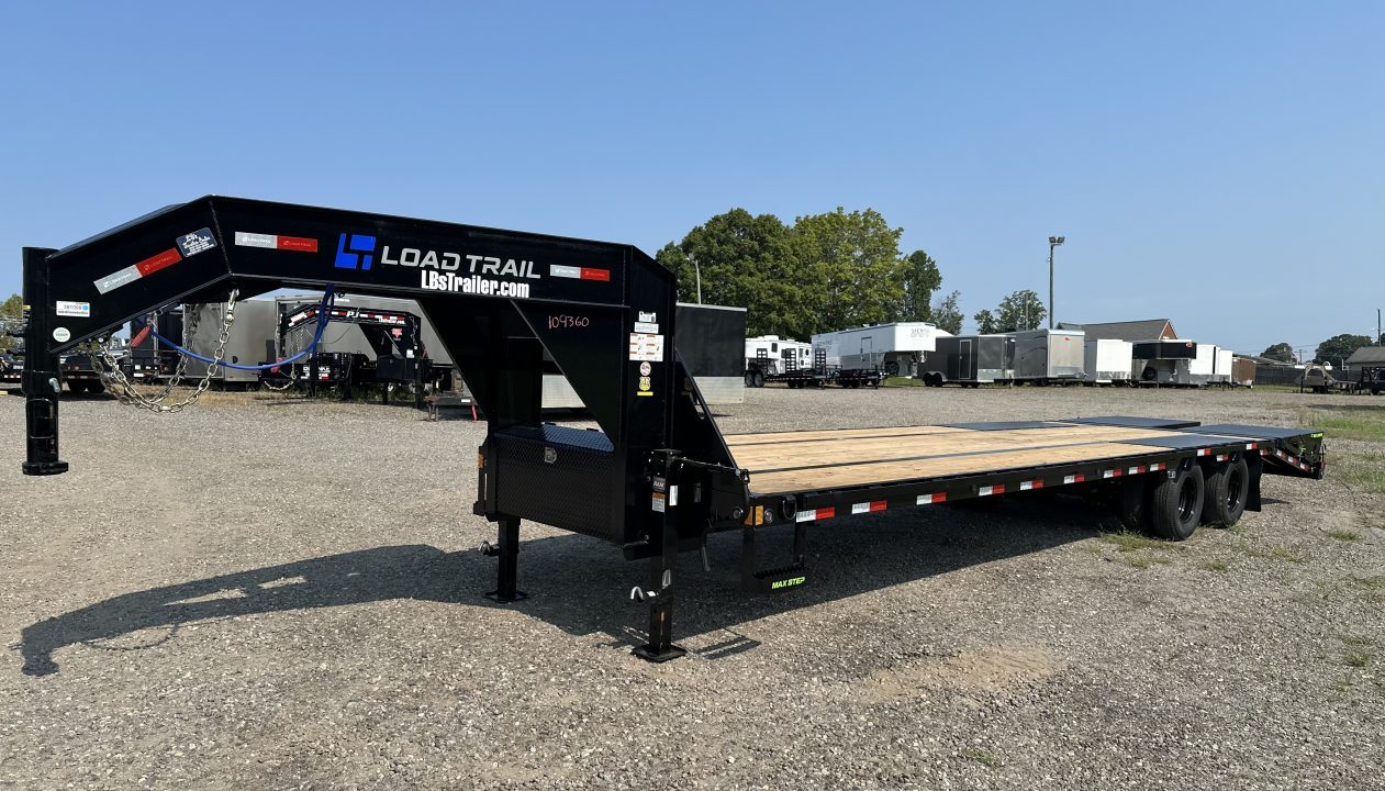 New 2027 Load Trail 102" x 32' Tandem Low-Pro Gooseneck Equipment Trailer