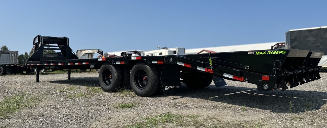 New 2027 Load Trail 102" x 32' Tandem Low-Pro Gooseneck Equipment Trailer