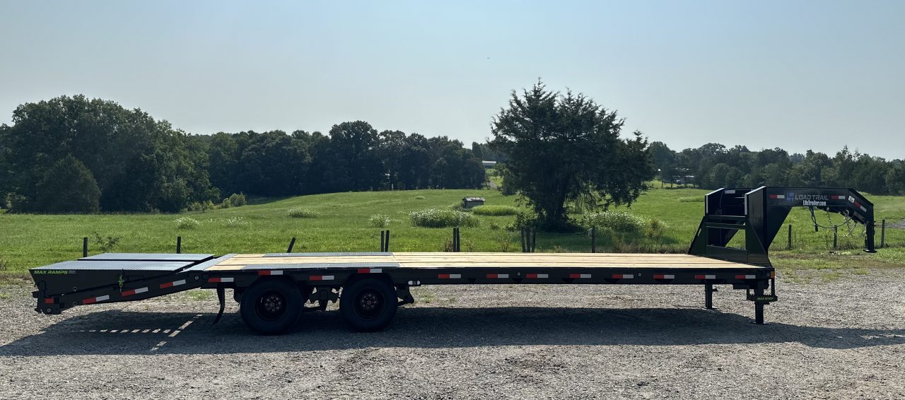 New 2027 Load Trail 102" x 32' Tandem Low-Pro Gooseneck Equipment Trailer