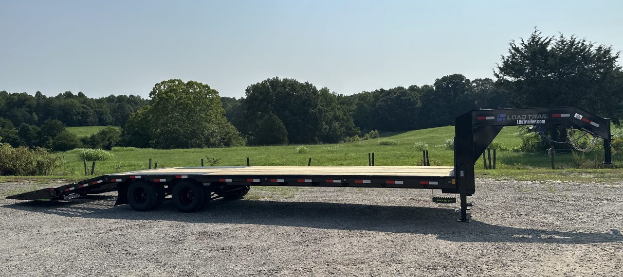 New 2027 Load Trail 102" x 32' Tandem Low-Pro Gooseneck Equipment Trailer