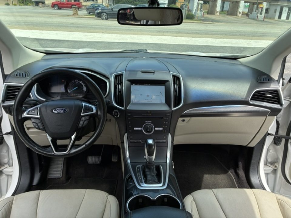Used 2016 Ford Edge Titanium SUV
