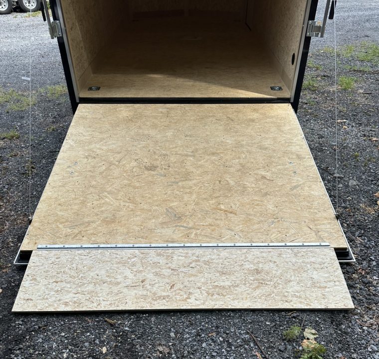 2027 Wells Cargo photo 6
