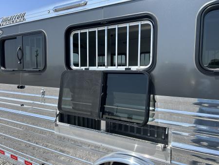 New 2027 Cimarron Showstar 477