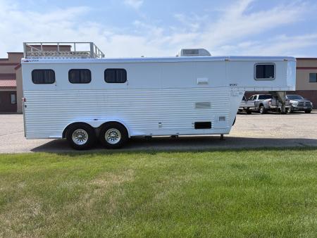 Used 2007 Exiss Trailers 3H 4'LQ Sport Horse Trailer
