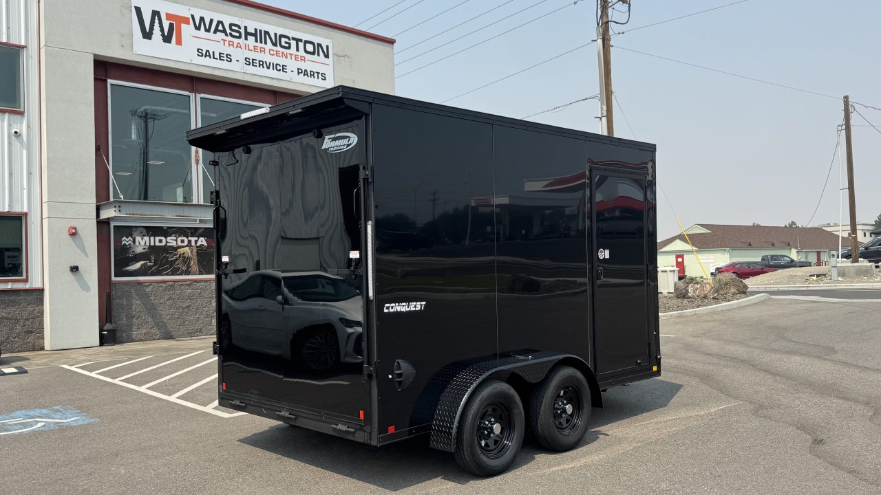 New 2026 Formula Trailers 7 x 12 Conquest SE Flat Top Sloped V-Nose 7K Cargo / Enclosed Trailer