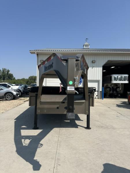 New 2026 Diamond C 14' Dump Box