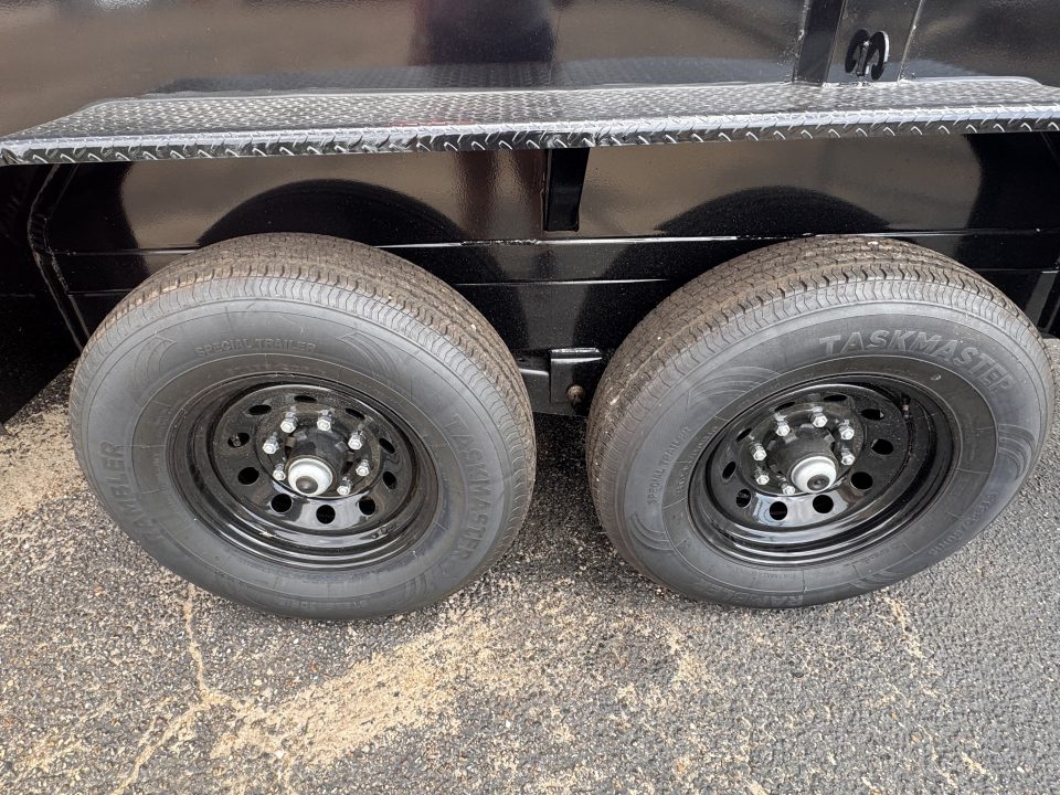 2027 Dump Trailer photo 3