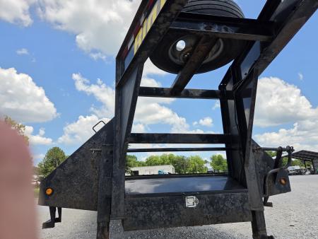 Used 2019 Big Tex 102X40 TANDEM LO-PRO GOOSENECK W/10K AXLES & MAX RAMPS