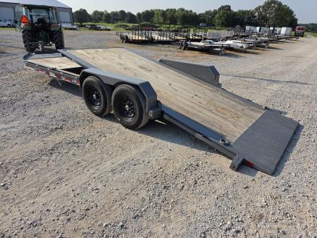 Used 2024 Diamond C 82X22 TANDEM 15.5K GRAVITY TILT W/6' STATIONARY DECK & 14PLY TIRES