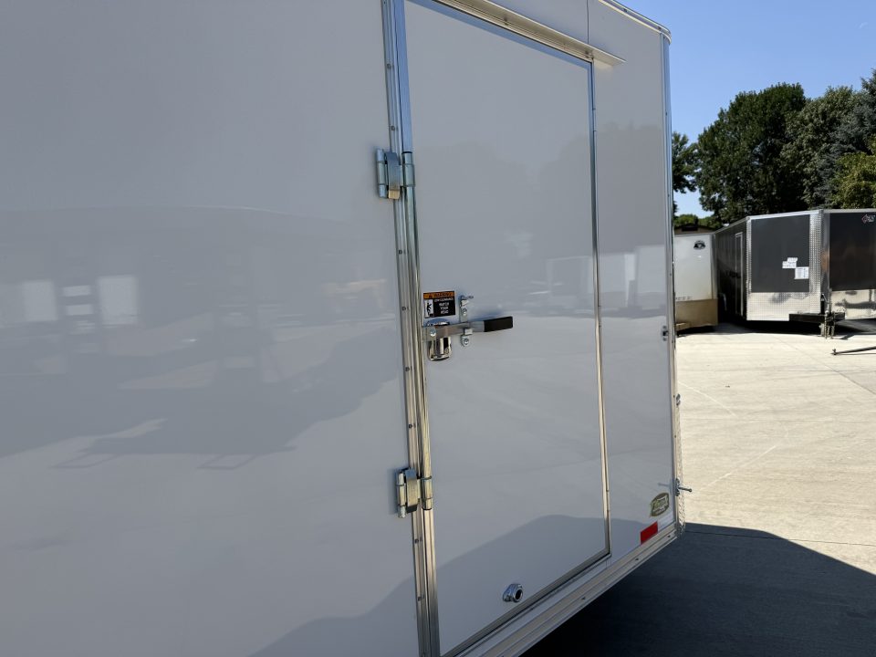 New NEW 2027 Bighorn R&M 8.5x24 +2V SUPERIOR QUALITY 14K Enclosed 7 ft Cargo Trailer Car Hauler