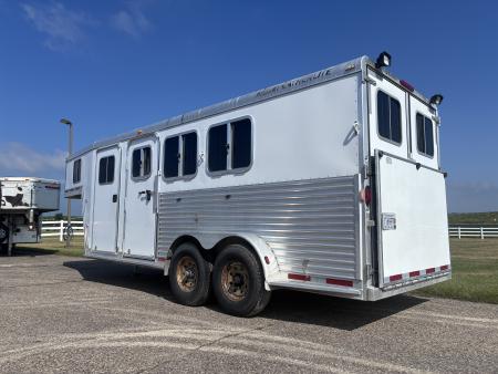 Used 2006 Featherlite Trailers 3H GN Horse Trailer