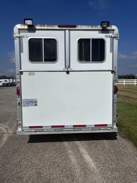 Used 2006 Featherlite Trailers 3H GN Horse Trailer