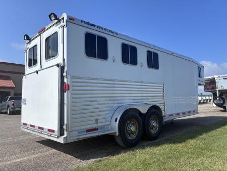 Used 2006 Featherlite Trailers 3H GN Horse Trailer