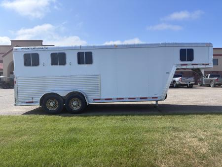 Used 2006 Featherlite Trailers 3H GN Horse Trailer