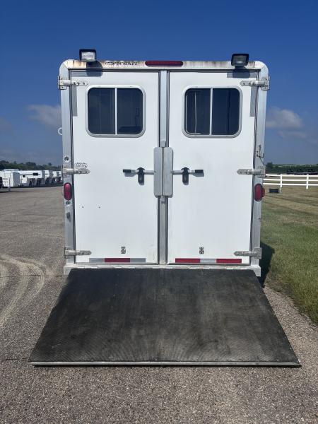 Used 2006 Featherlite Trailers 3H GN Horse Trailer