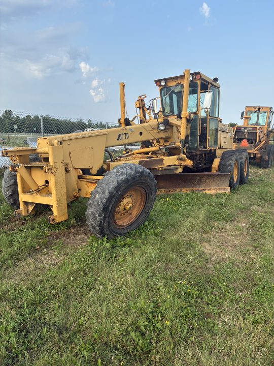 Used 1978 John Deere 770 ROAD GRADER Power Equipment