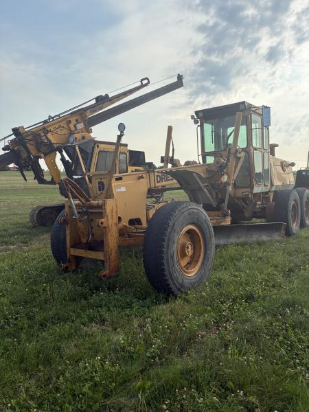 Used 1991 Other ROAD GRADER 850 Power Equipment