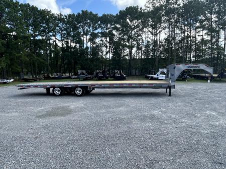 New 2027 Diamond C FMAX212 Hydraulic Dovetail, 35ft ( 23+12) 12K Axles, 17.5 Wheels PACESETTER, Hyd Disc Brakes