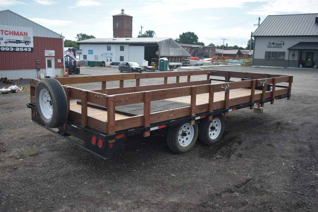 Used 2015 PJ Trailers Flat bed Deckover Trailer