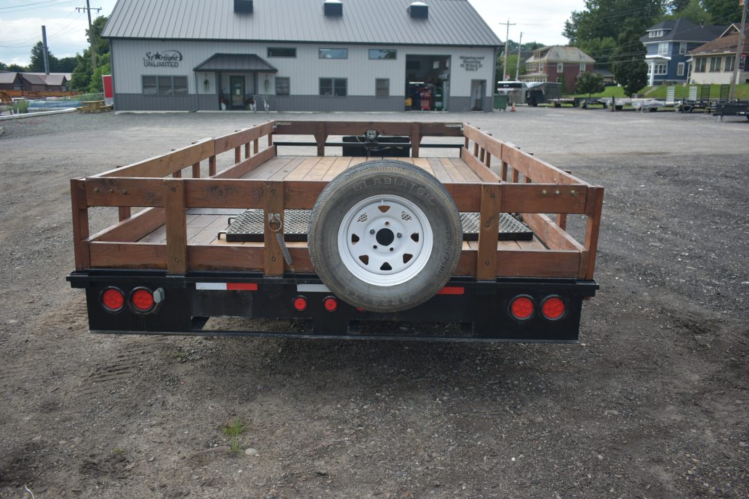 Used 2015 PJ Trailers Flat bed Deckover Trailer
