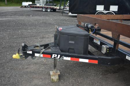 Used 2015 PJ Trailers Flat bed Deckover Trailer