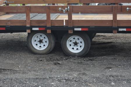 Used 2015 PJ Trailers Flat bed Deckover Trailer