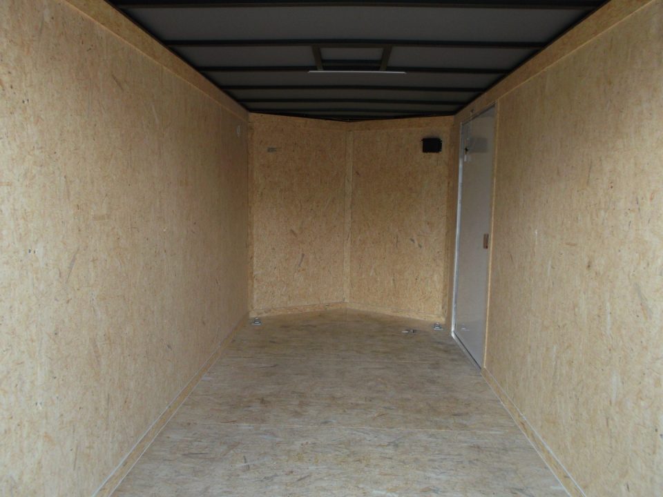 2027 Covered Wagon photo 5