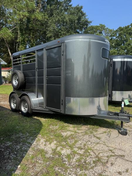 New 2026 Calico Trailers CAL2HDD Horse Trailer