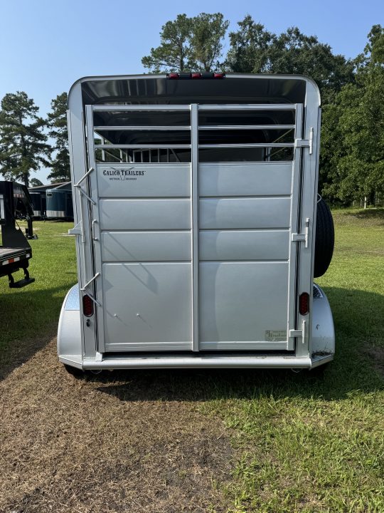 New 2026 Calico Trailers CAL2HSK Horse Trailer