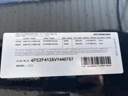 New 2027 PJ Trailers 32 Flatbed Trailer