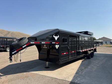 New 2026 Swift Built Trailers 26' Smart Tack Stock Combo