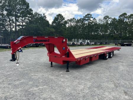 New 2027 Diamond C FMAX212 Hydraulic Dovetail, 32ft ( 20+12) 12K Axles, 17.5 Wheels PACESETTER, Hyd Disc Brakes