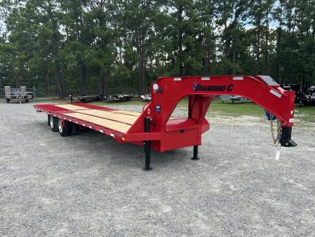 New 2027 Diamond C FMAX212 Hydraulic Dovetail, 32ft ( 20+12) 12K Axles, 17.5 Wheels PACESETTER, Hyd Disc Brakes