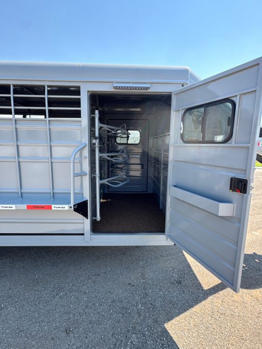 2027 Swift Built photo 3