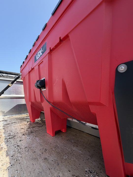 New 2026 BOSS 1.5 cu yd (VBX6000+) Salt Spreader w/ Auger