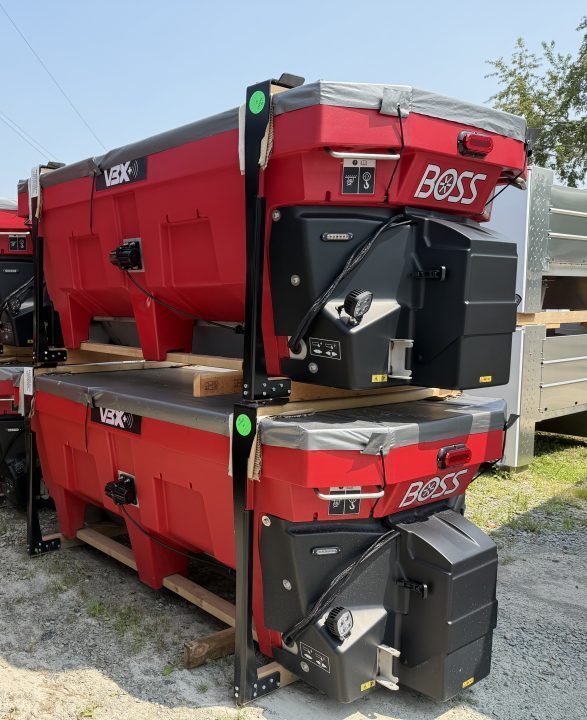 New 2026 BOSS 1.5 cu yd (VBX6000+) Salt Spreader w/ Auger