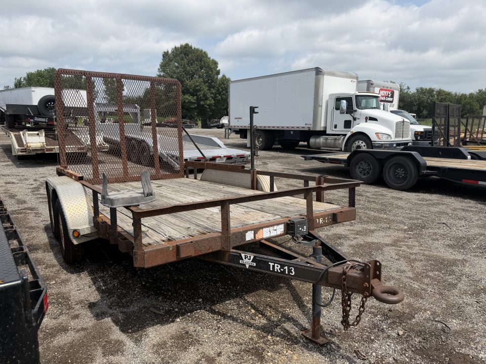 Used 2003 PJ Trailers Utility Trailer