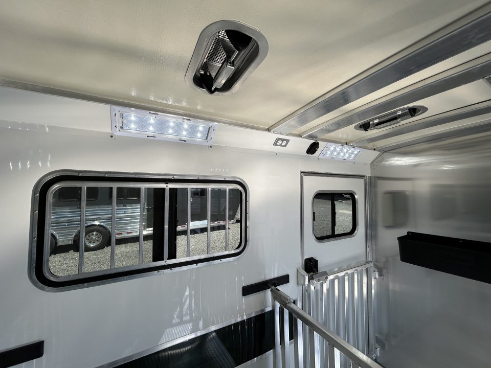 New 2027 Cimarron Showstar 466