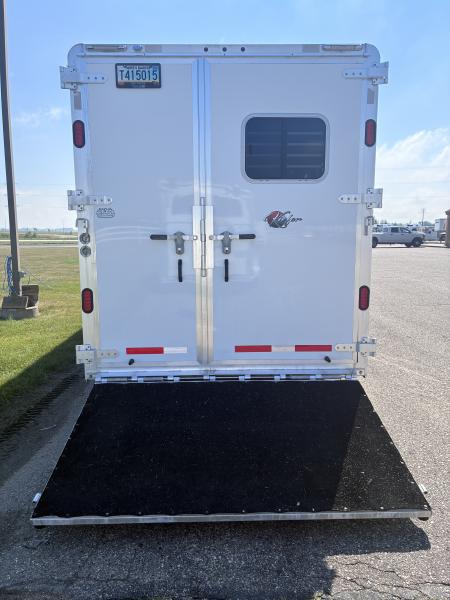Used 2021 Kiefer Manufacturing 4H 9'LQ Horse Trailer