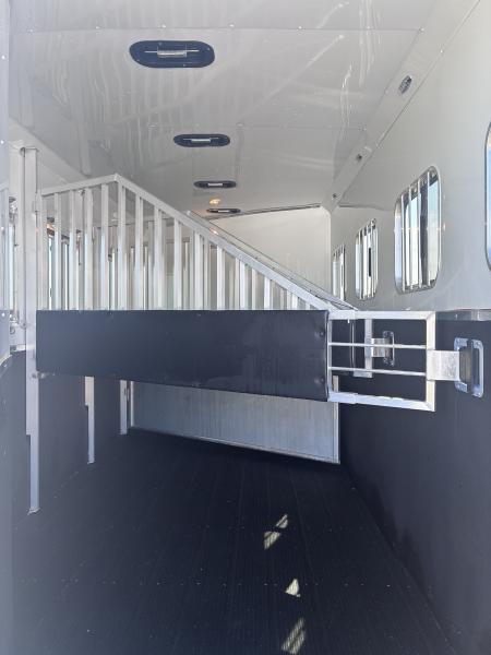 Used 2021 Kiefer Manufacturing 4H 9'LQ Horse Trailer