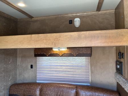 Used 2021 Kiefer Manufacturing 4H 9'LQ Horse Trailer