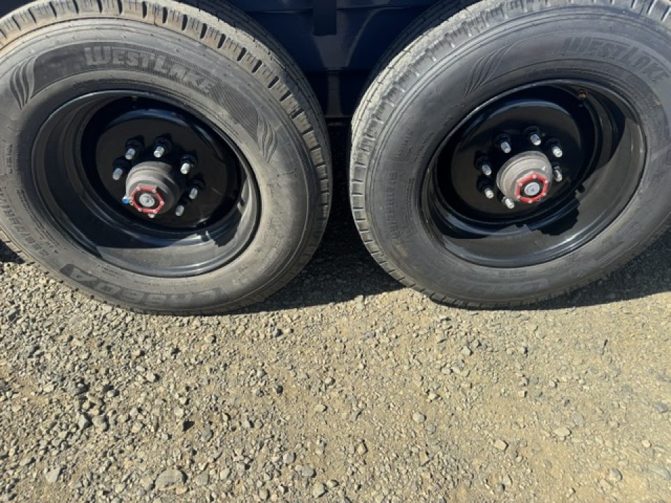 New 2026 VERSATILE TRAILERS SF224T-20K Tilt Trailer