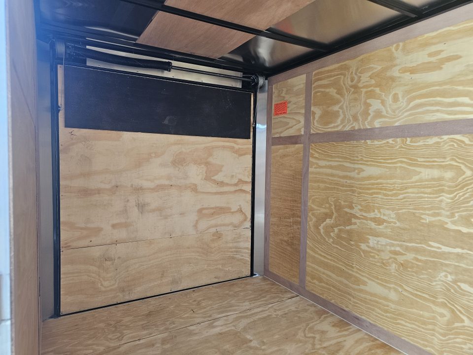 New 2027 Continental Cargo 6X10 Cargo / Enclosed Trailer