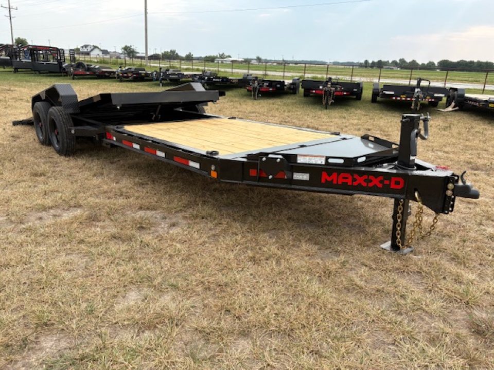 New 2027 MAXX-D 83x24 Tandem 16K Tilt Trailer W/ 8' Stationary Deck